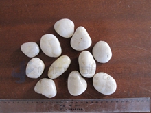 White Pebble stone