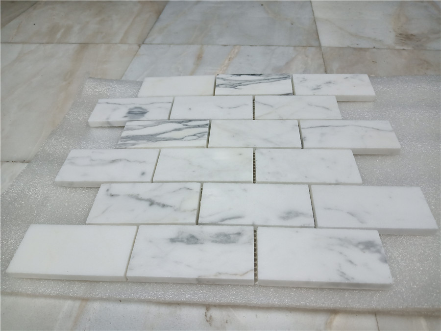 Calacatta White Mosaic