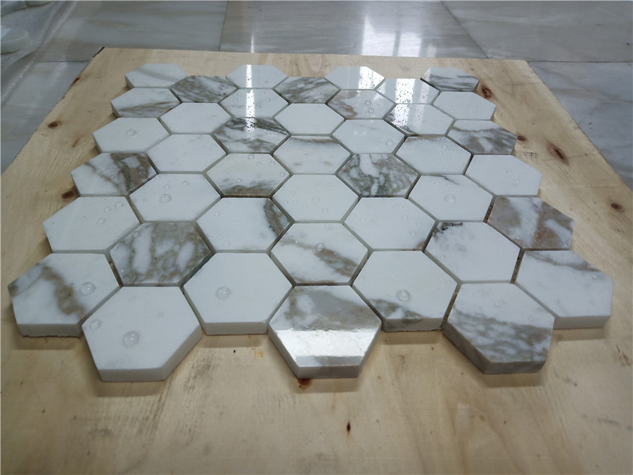 Calacatta Gold  Mosaic