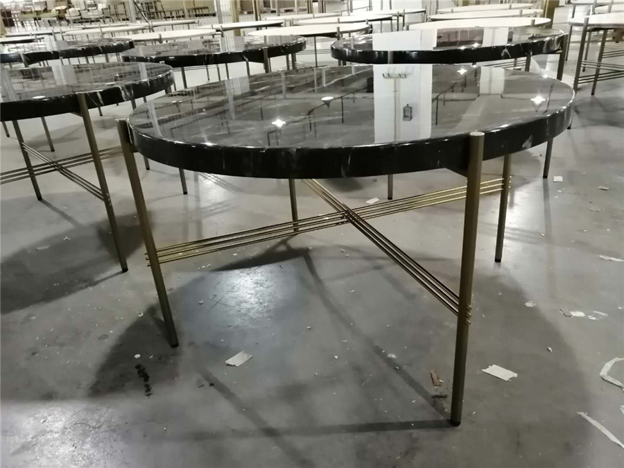 Picasso gold Countertops
