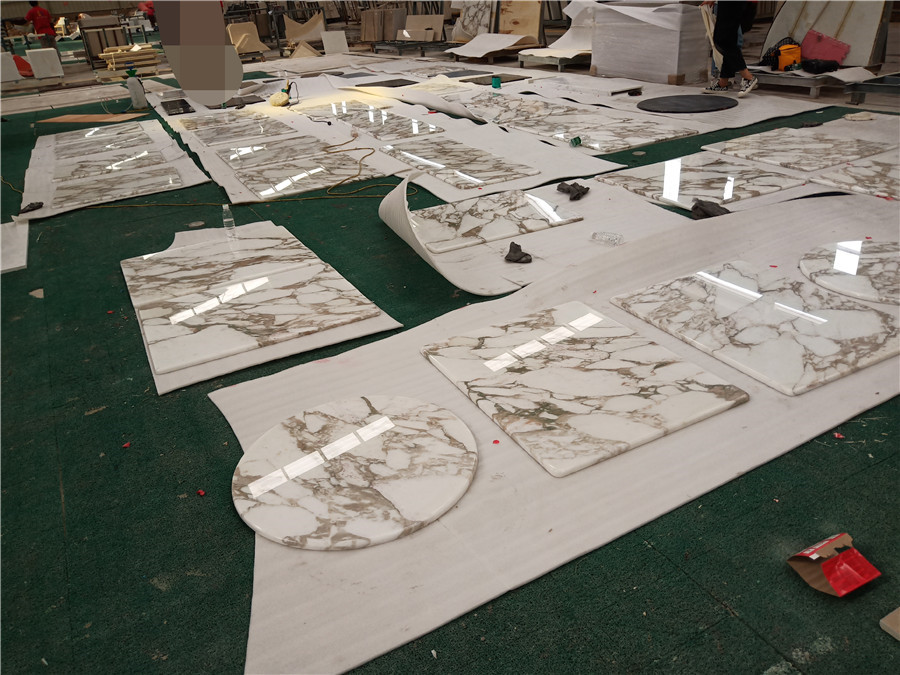 Calacatta  Gold  Countertops The Londoner Hotel Project